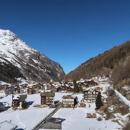 Lejlighed Montela Haus D Saas-Grund