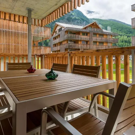 Montela Haus D Saas-Grund